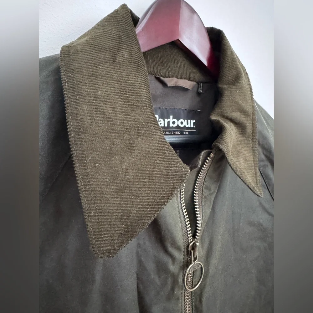 Barbour Croxdale Waxed Cotton Jacket in archive olive size 8 - Picture 4 of 10